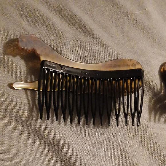 Leopard Hair Combs - Picture 5 of 5